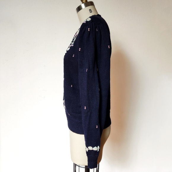 Vintage Cottagecore Hand Embroidered 80s 90s Floral Grandma Cardigan Sweater - Picture 6 of 15